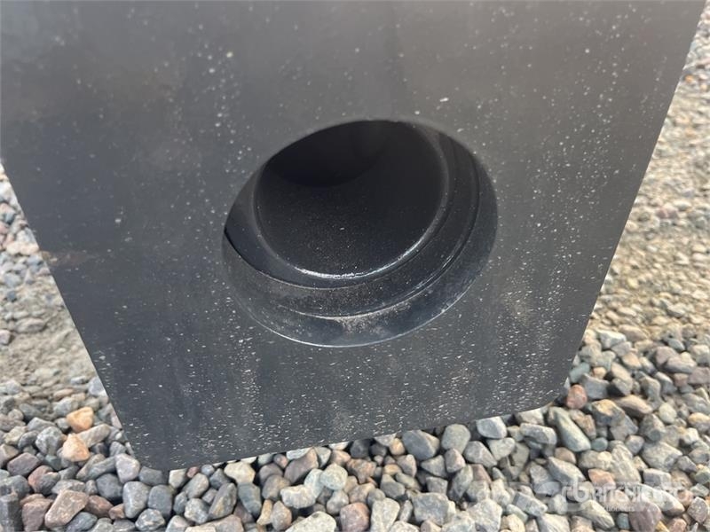 Mustang HM1002 Hydraulic Breaker (Unused) مطارق / كسارات
