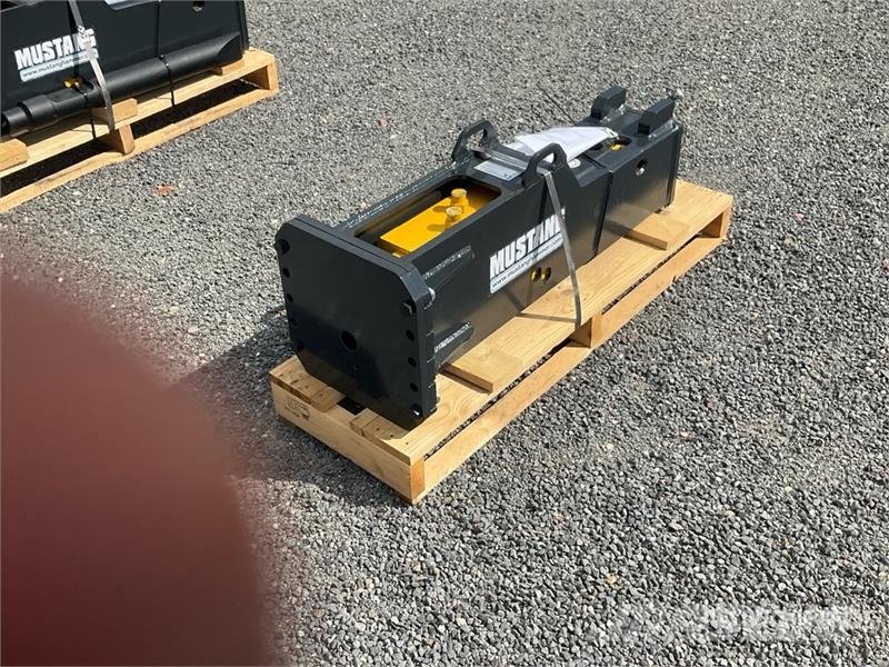 Mustang HM350 Hydraulic Breaker (Unused) مطارق / كسارات