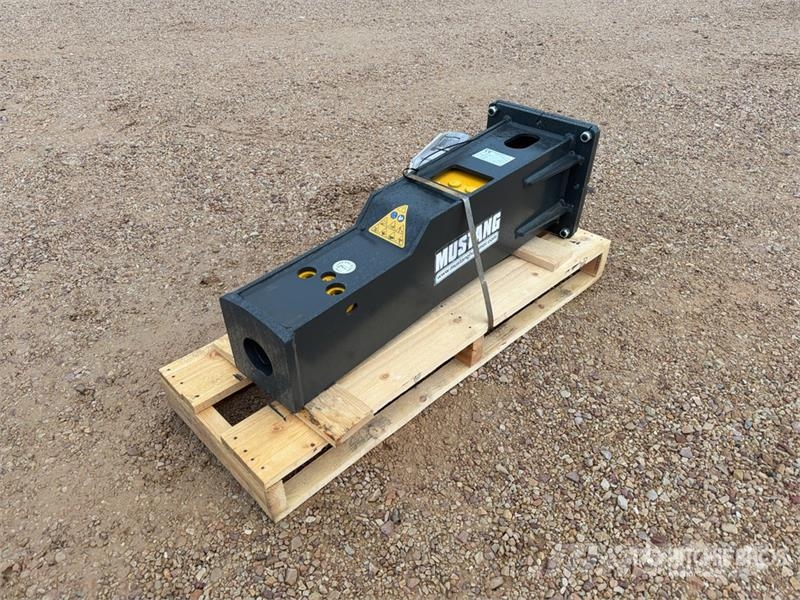 Mustang HM400 Hydraulic Breaker (Unused) Bourací kladiva / Sbíječky