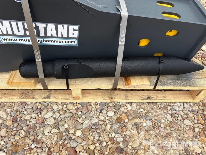 Mustang HM550 Hydraulic Breaker (Unused) مطارق / كسارات