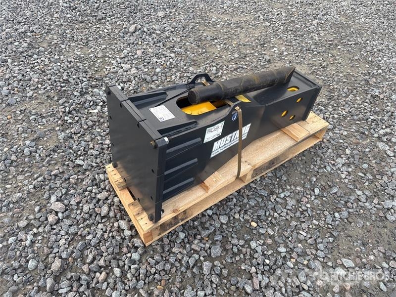 Mustang HM550 Hydraulic Breaker (Unused) 破碎锤
