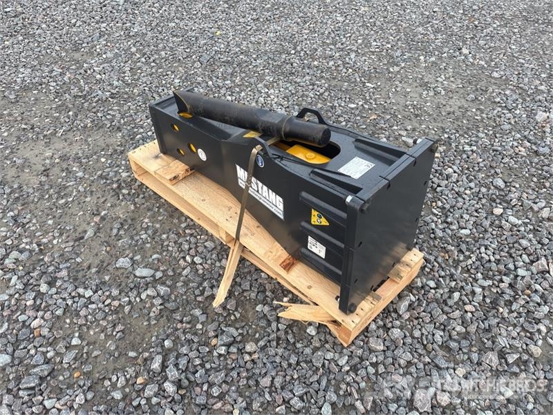 Mustang HM550 Hydraulic Breaker (Unused) 破碎锤
