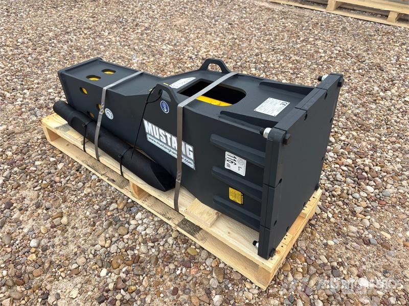 Mustang HM550 Hydraulic Breaker (Unused) مطارق / كسارات