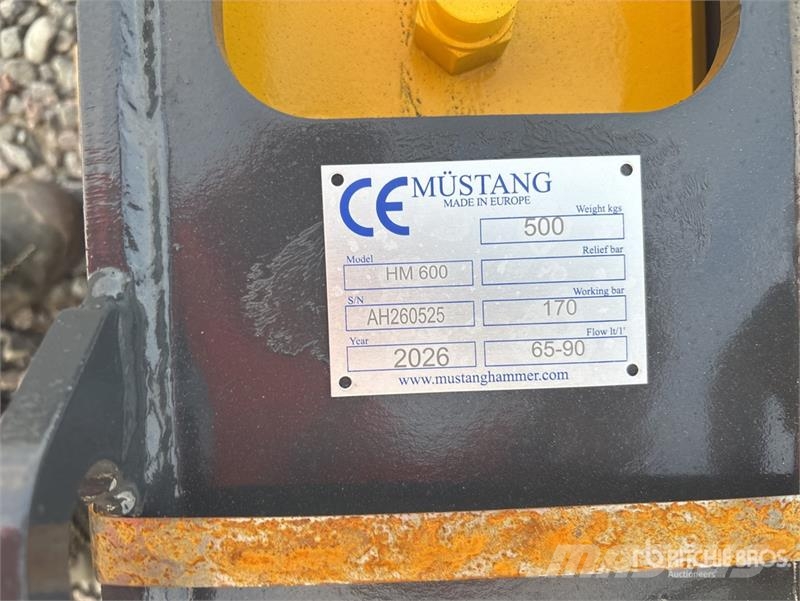 Mustang HM600 Hydraulic Breaker (Unused) 破碎锤