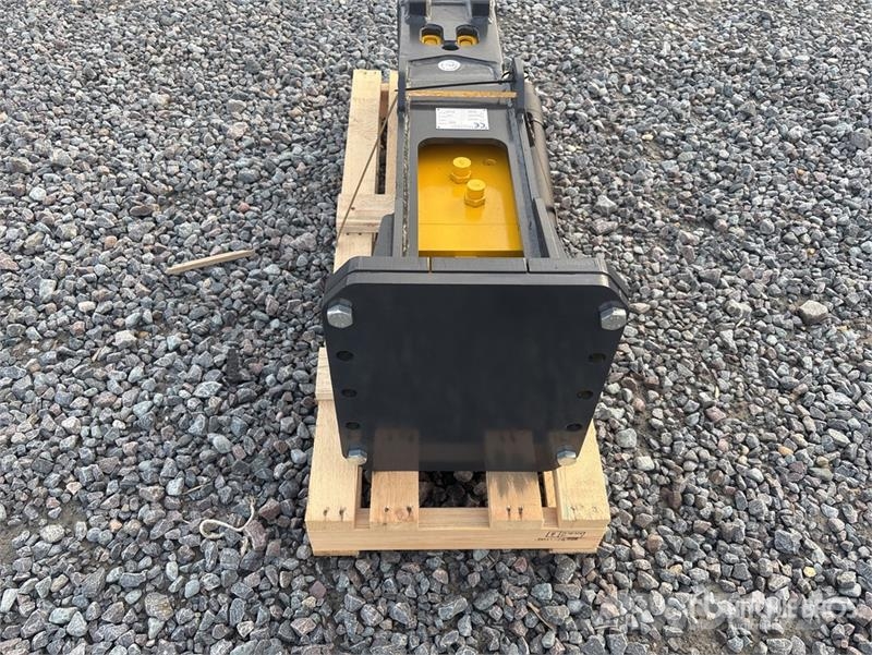 Mustang HM600 Hydraulic Breaker (Unused) 破碎锤