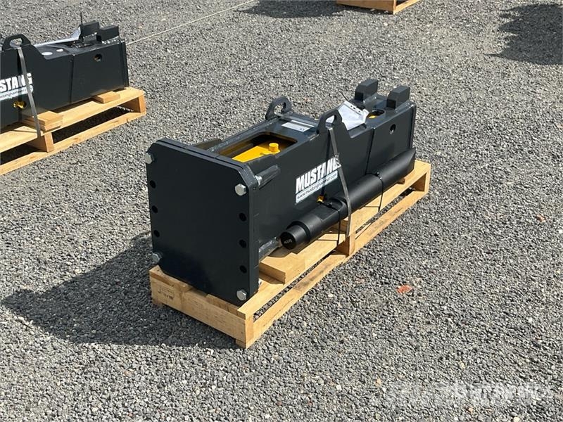 Mustang HM600 Hydraulic Breaker (Unused) مطارق / كسارات