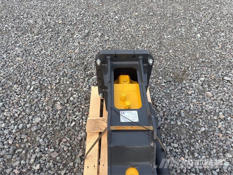 Mustang HM600 Hydraulic Breaker (Unused) 破碎锤