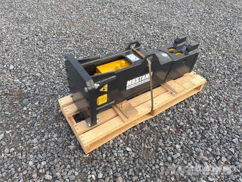 Mustang HM600 Hydraulic Breaker (Unused) 破碎锤