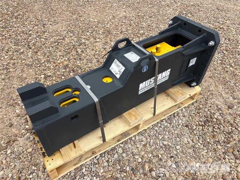 Mustang HM600 Hydraulic Breaker (Unused) مطارق / كسارات