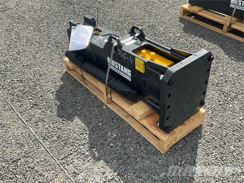 Mustang HM600 Hydraulic Breaker (Unused) مطارق / كسارات