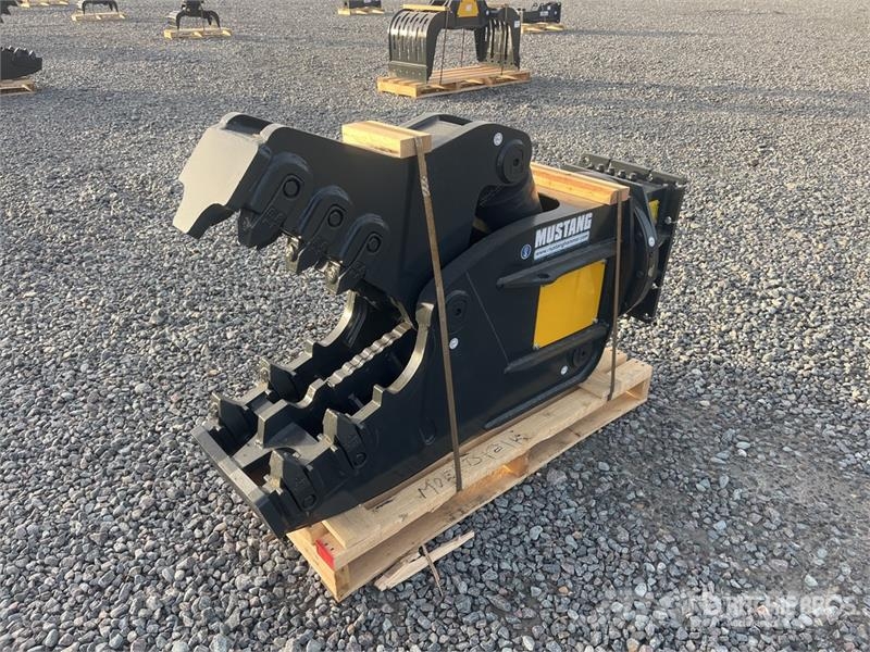 Mustang R10 Rotating Demolition Pulverizer (Unused) Crushers