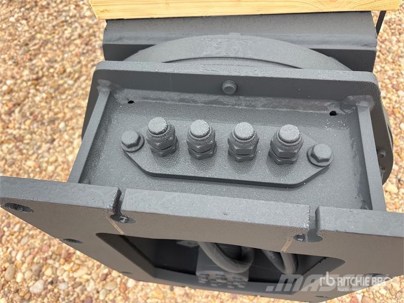 Mustang RH10 Demolition Pulverizer Trituradoras
