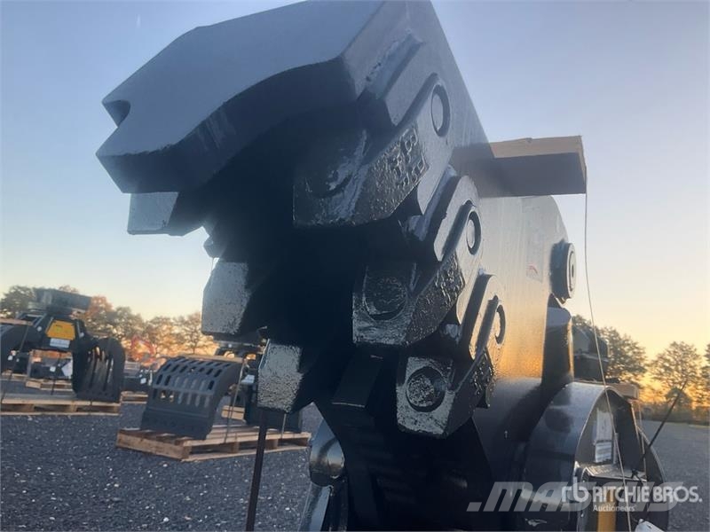 Mustang RH10 Rotating Demolition Pulverizer (Unused) Kırıcılar