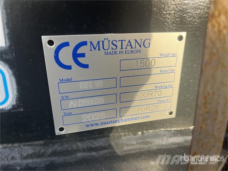Mustang RH16 Crushers
