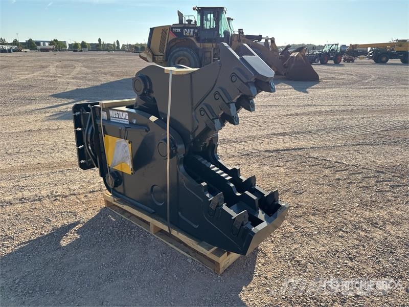 Mustang RH16 جراشات البناء