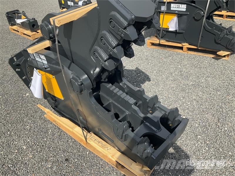 Mustang RH20 جراشات البناء