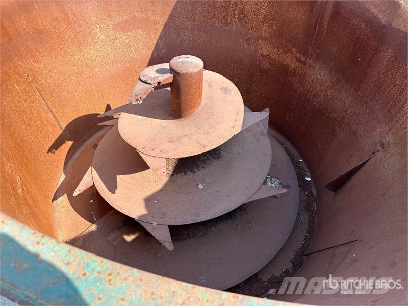 Mutti MC 18 Feed Mixer Maisītāji dalītāji