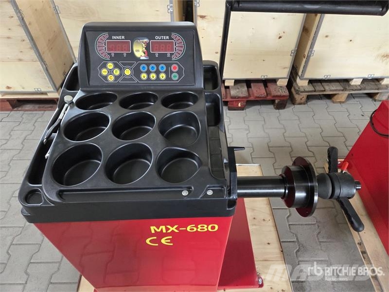  MX-566 Tyre Changer and MX-680 Wheel Balancer (Unu Andere Zubehörteile