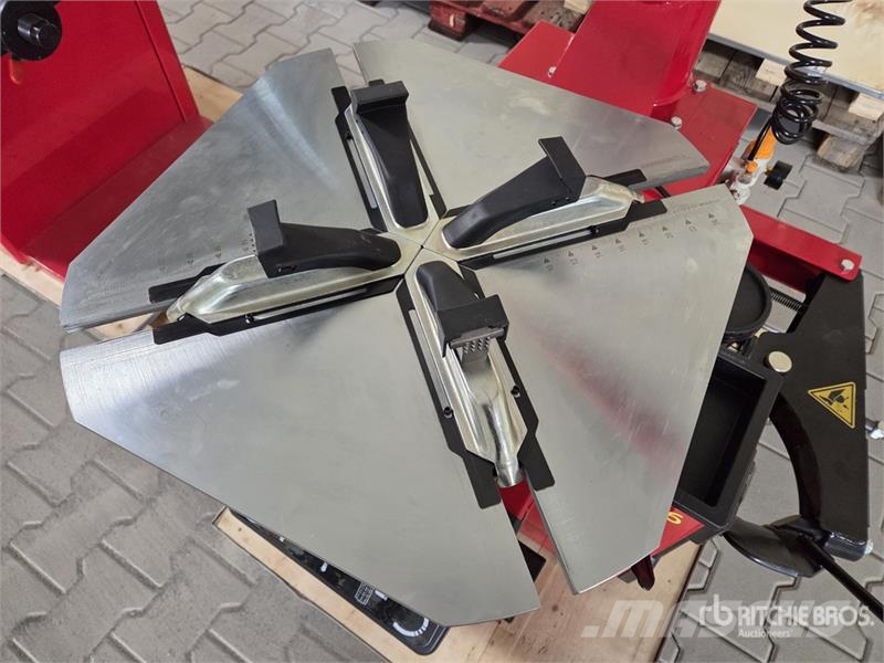  MX-566 Tyre Changer and MX-680 Wheel Balancer (Unu Andere Zubehörteile