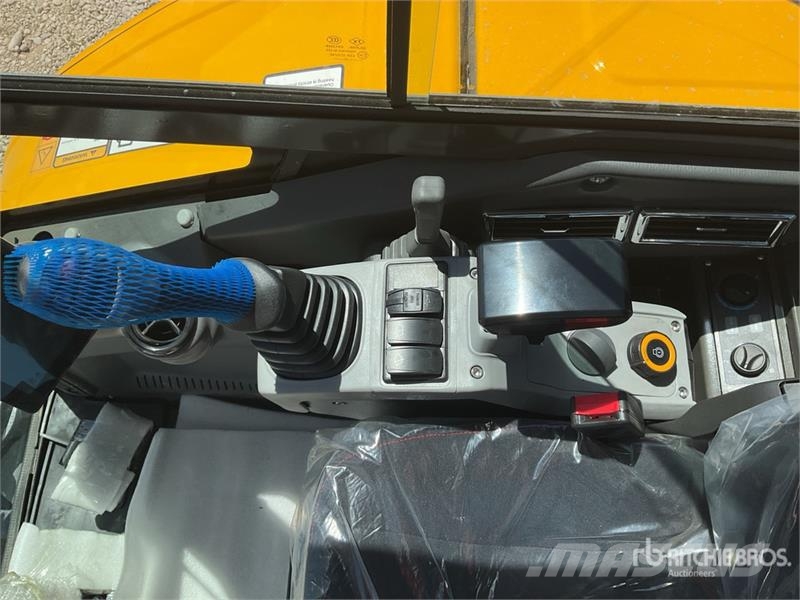 NAKATO ZT35G Mini Excavator (Unused) Mini bageri < 7t
