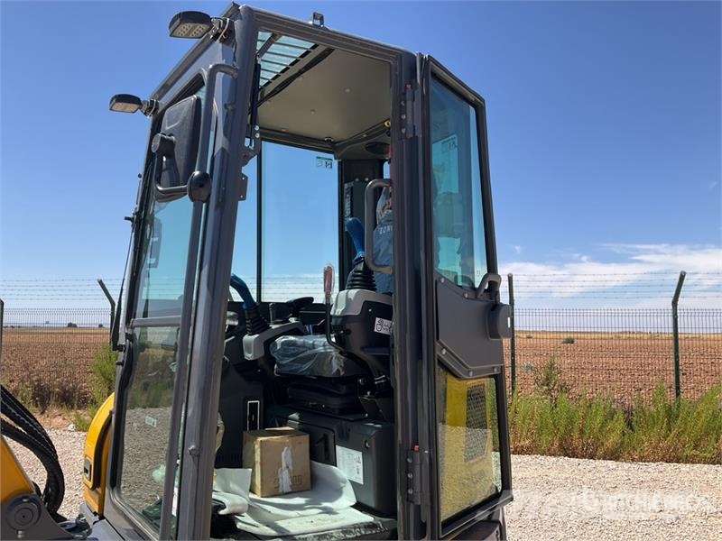 NAKATO ZT35G Mini Excavator (Unused) Mini bageri < 7t