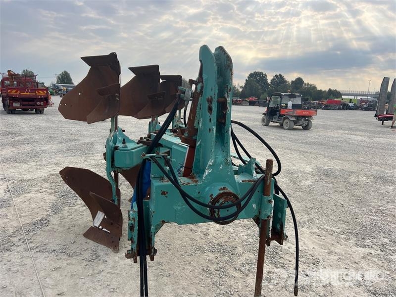 Nardi 3 Bottom Breaking Plow Plows