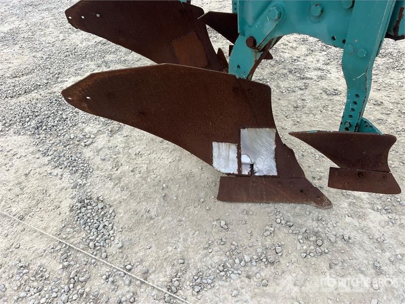 Nardi 3 Bottom Breaking Plow Plows