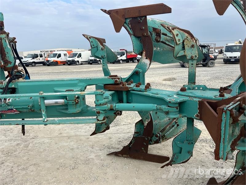 Nardi 3 Bottom Breaking Plow Plows