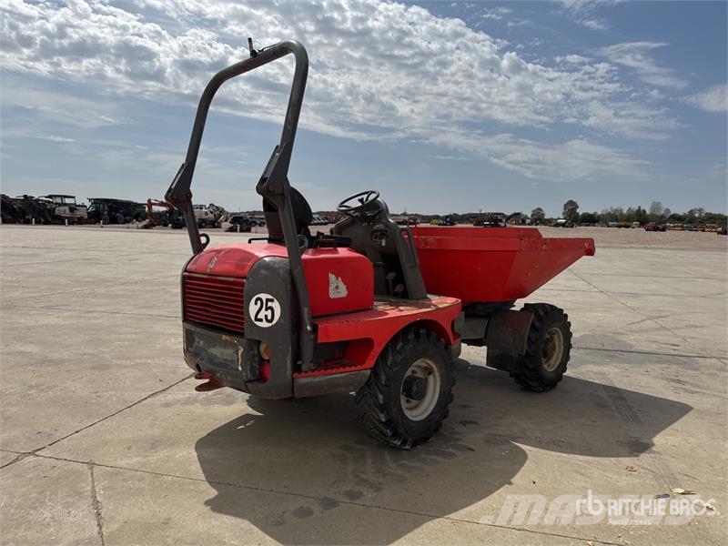 Neuson 3001 عربات نقل قلابة للمواقع