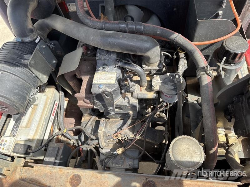 Neuson 3001 عربات نقل قلابة للمواقع