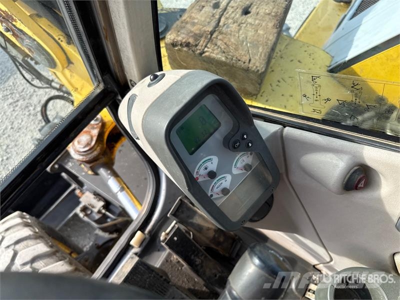 New Holland 119WT Wheel Excavator Колесни екскаватори