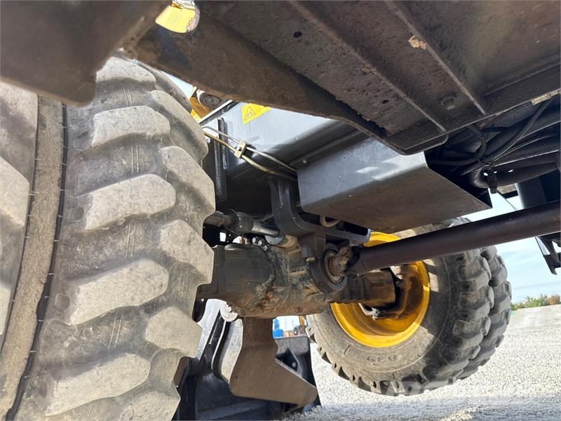 New Holland 119WT Wheel Excavator Колесни екскаватори