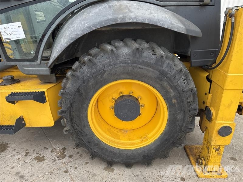 New Holland B80B-SS 4x4 Backhoe Loader バックホーローダー