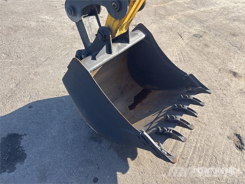 New Holland B80B-SS 4x4 Backhoe Loader Terne