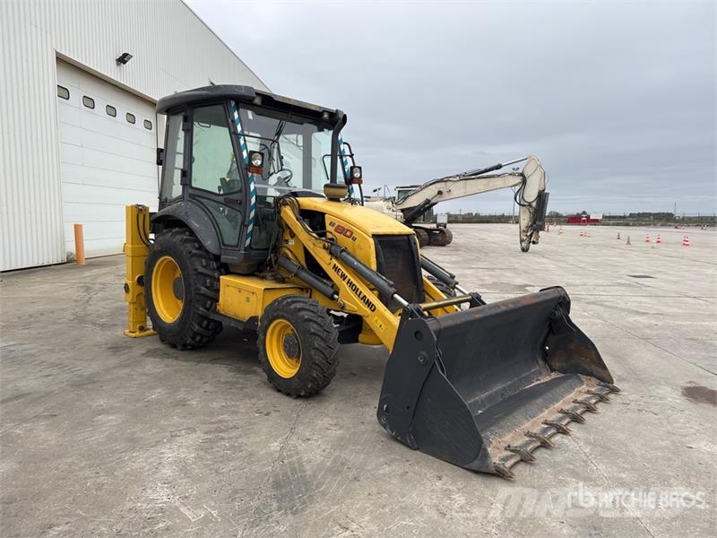 New Holland B80B-SS 4x4 Backhoe Loader バックホーローダー