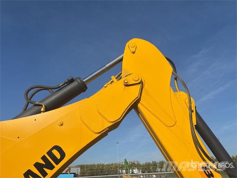 New Holland B80B-SS 4x4 Backhoe Loader Terne