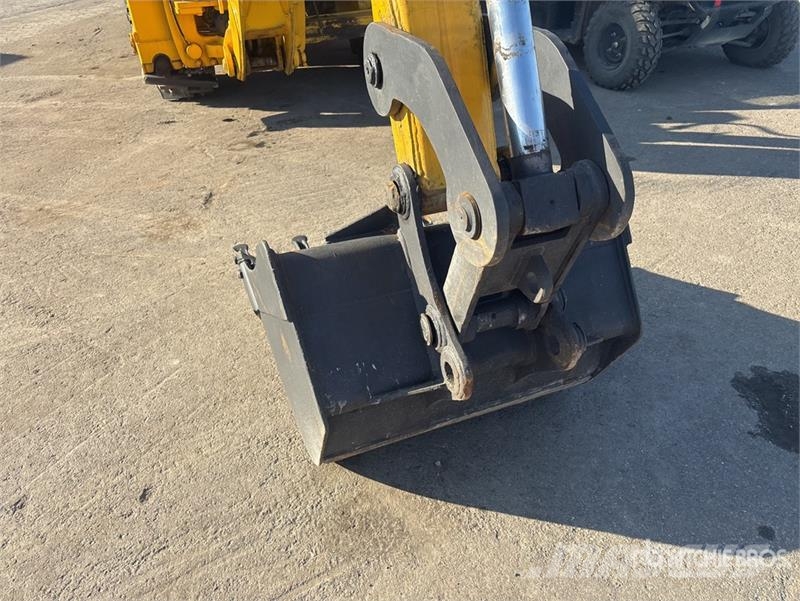New Holland B80B-SS 4x4 Backhoe Loader Terne