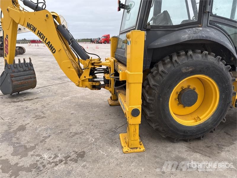 New Holland B80B-SS 4x4 Backhoe Loader バックホーローダー