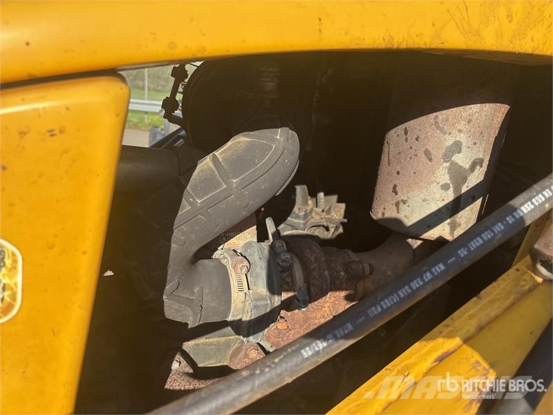 New Holland B80B-SS 4x4 Backhoe Loader Terne
