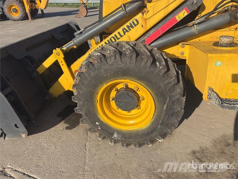 New Holland B80B-SS 4x4 Backhoe Loader Terne