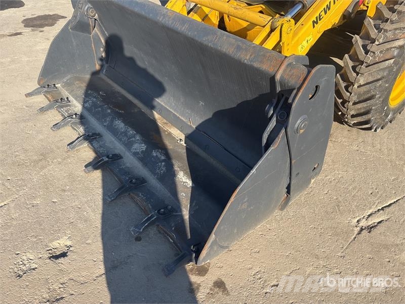 New Holland B80B-SS 4x4 Backhoe Loader Terne