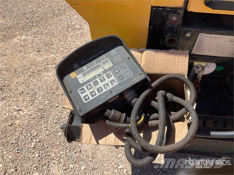New Holland BR6090 S/A Round Baler محزمات مستديرة