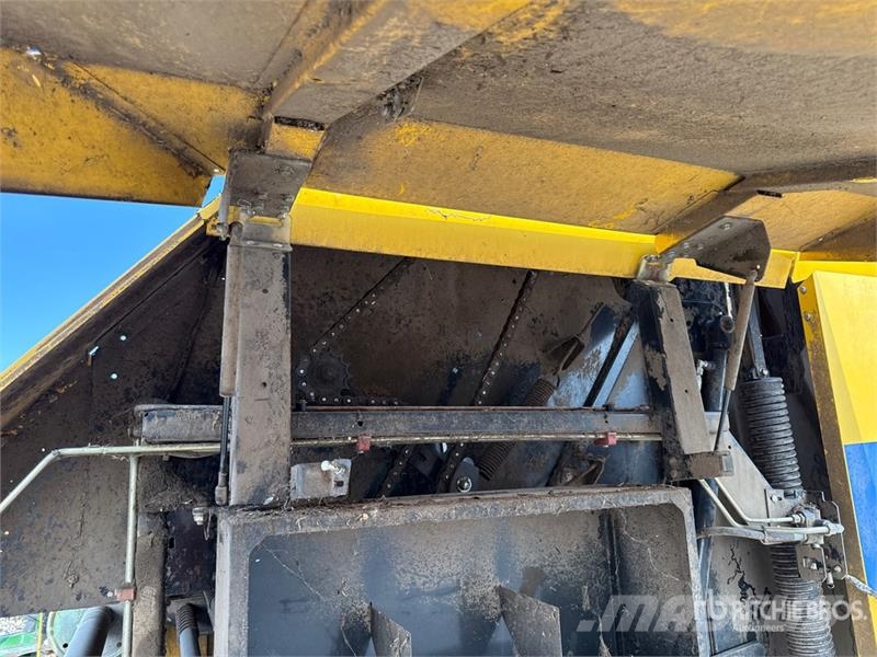 New Holland BR7070 محزمات مستديرة