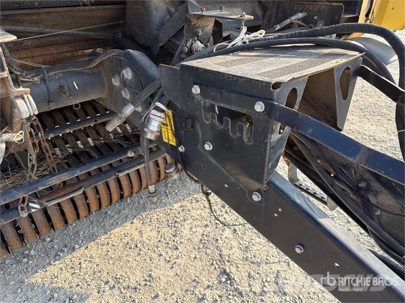 New Holland BR7070 محزمات مستديرة