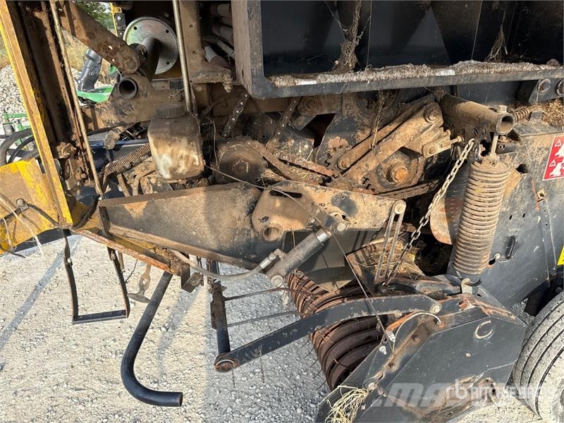 New Holland BR7070 محزمات مستديرة