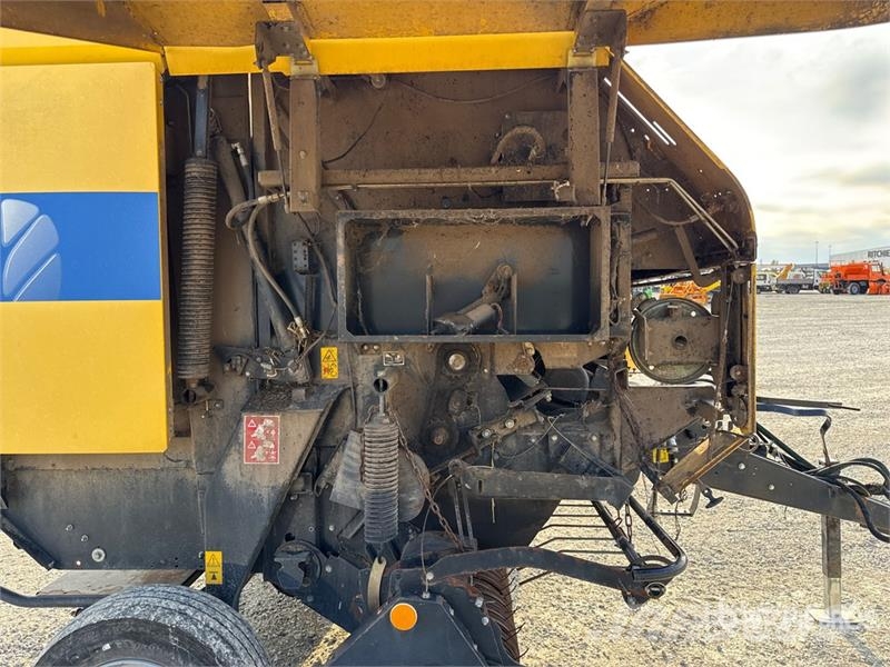 New Holland BR7070 محزمات مستديرة