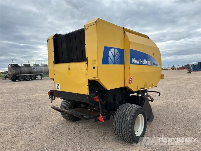 New Holland BR740A محزمات مستديرة