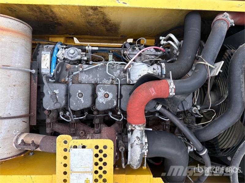 New Holland E245 履帶式 挖土機/掘鑿機/挖掘機