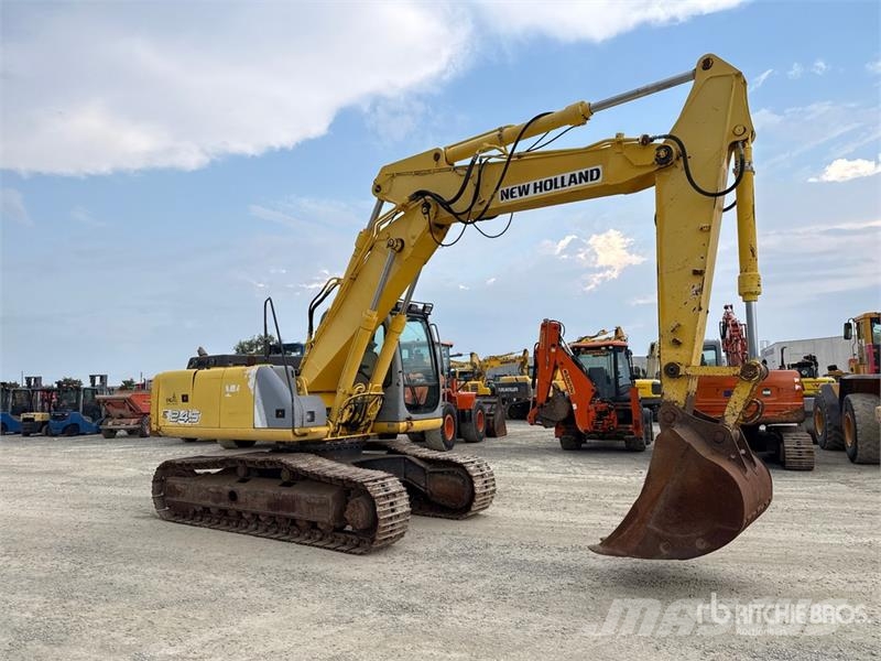 New Holland E245 Bagri goseničarji