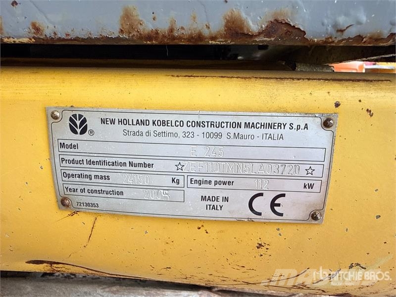New Holland E245 Bagri goseničarji
